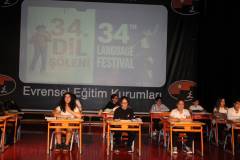 Evrensel Kolej